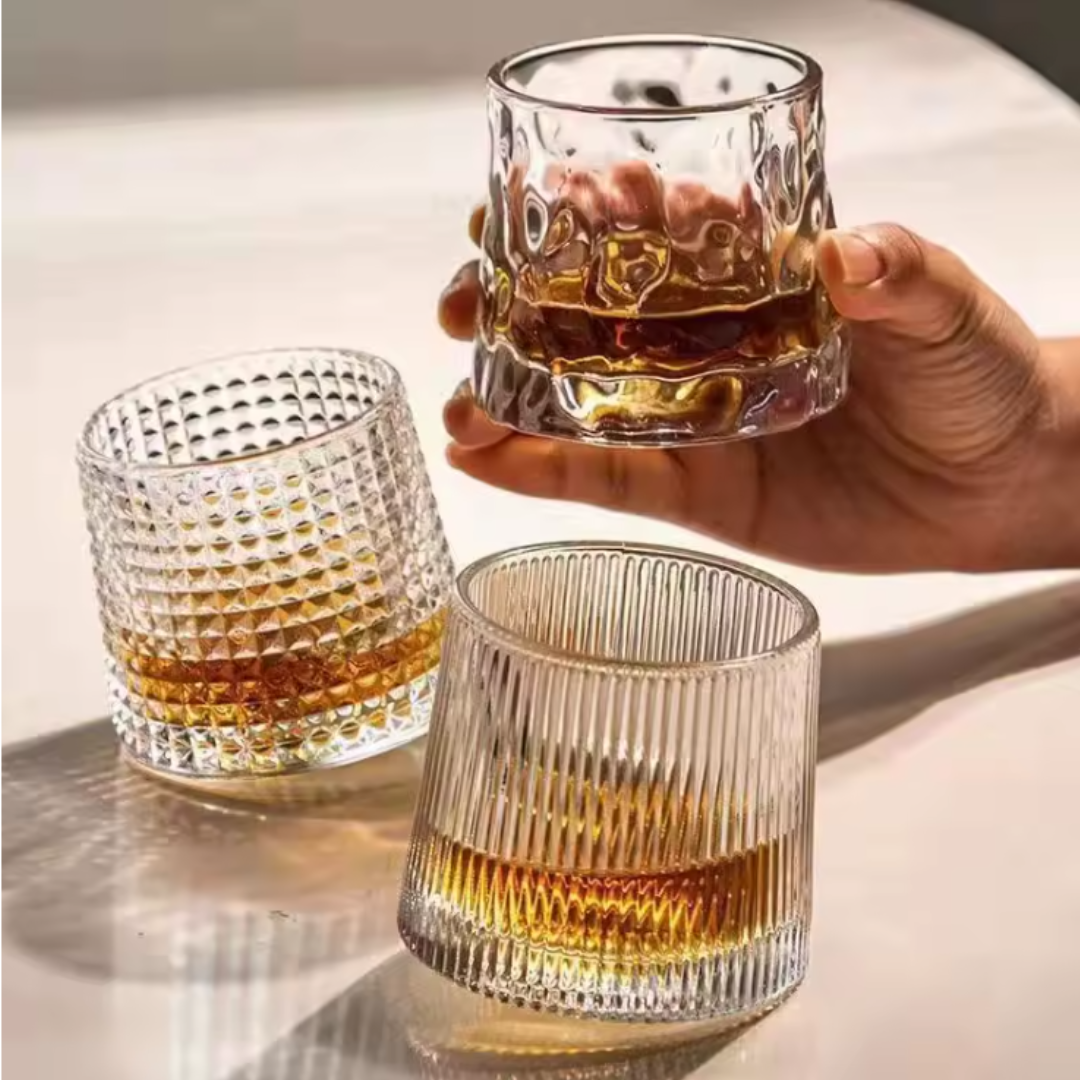 kit 3 Whiskey Glasses with Wooden Stand – Revolve Model - 200ml